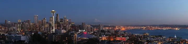 Seattle skyline with Mount Rainier
